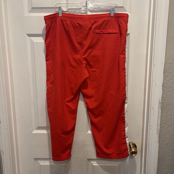 Nike Women’s Athletic Unlined Capris Red‎ Black And White Logo Size Large 12/14 - Picture 5 of 9